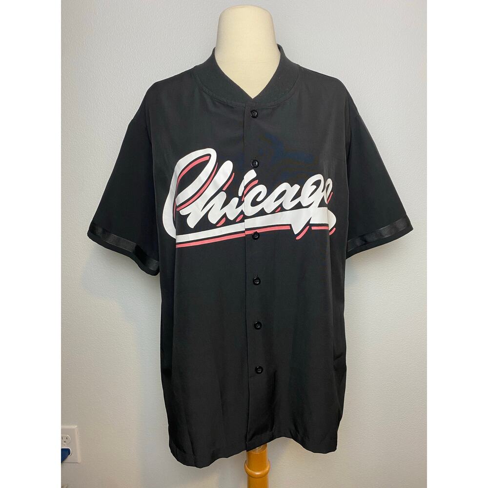 Chicago Size Med Shirt, unisex